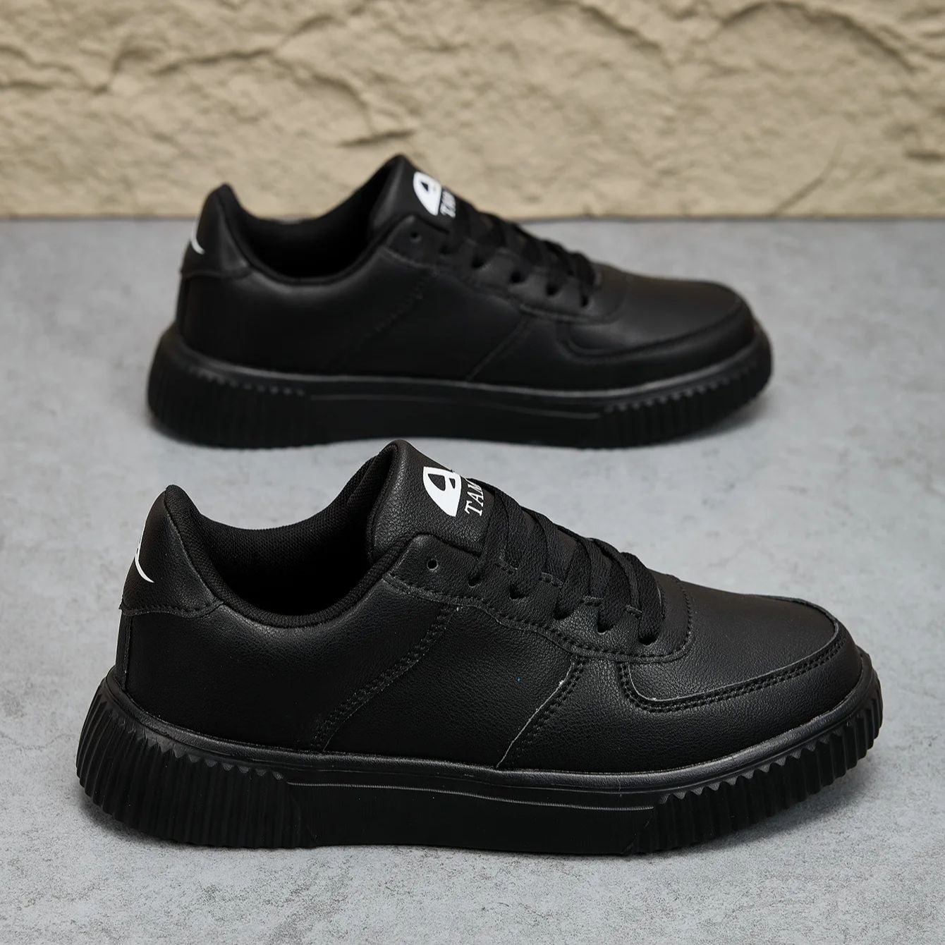 Sepatu Kulit Luar Ruangan Pria - Men'S Shoes Black And White ulasan dan harga