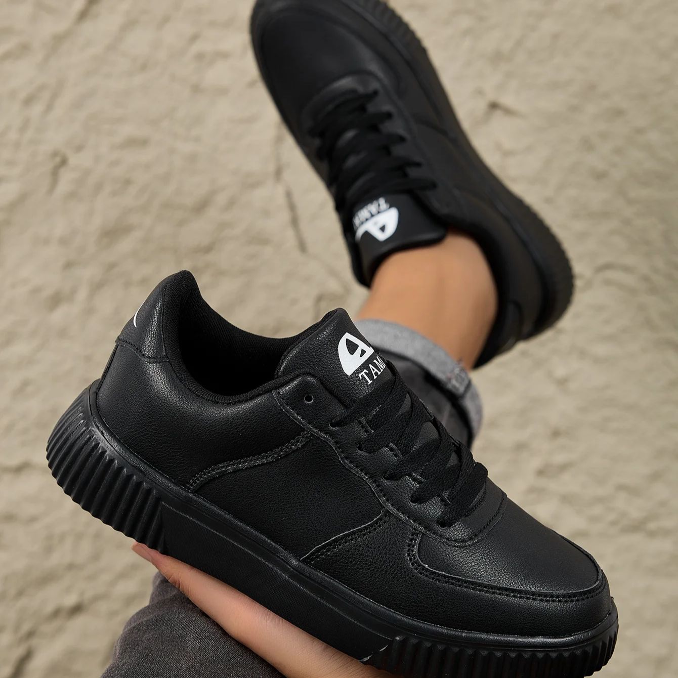 Sepatu Kulit Luar Ruangan Pria - Men'S Shoes Black And White ulasan dan harga