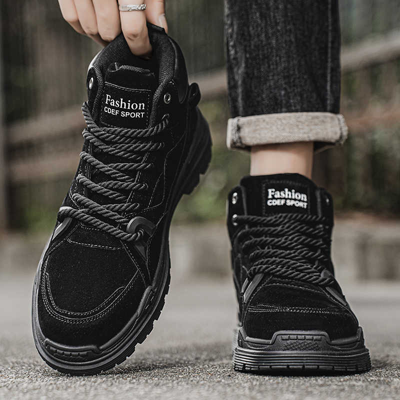 Sepatu Mocasin Berlubang Chunk - Men Shoes Expensive ulasan dan harga