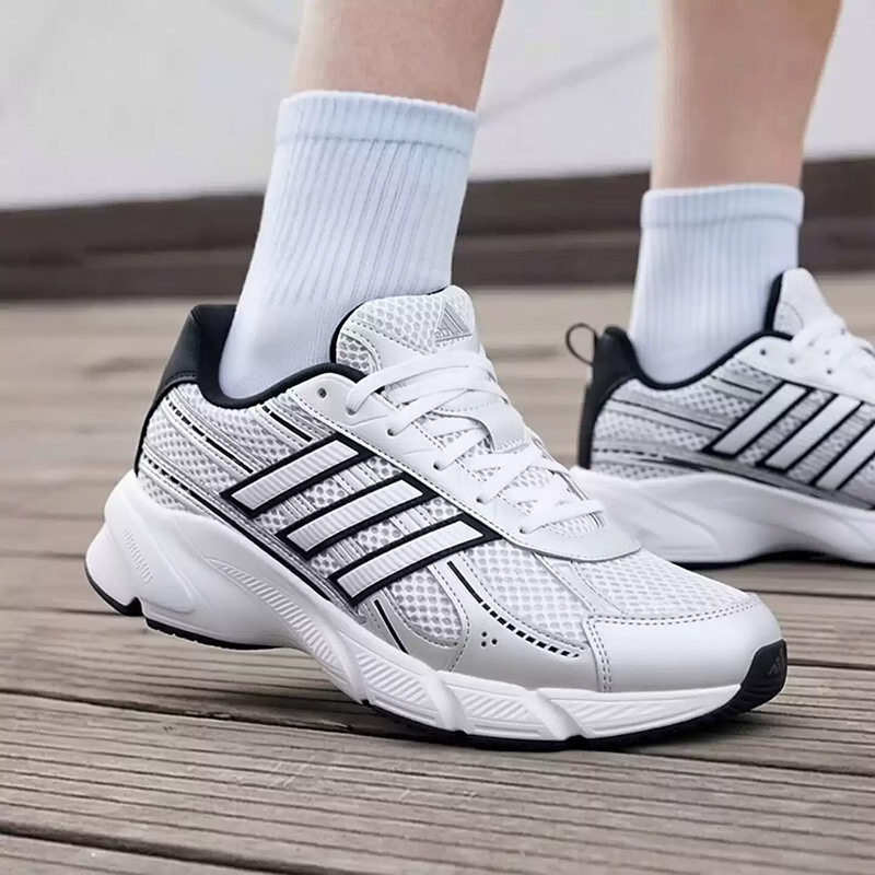 Sepatu Olahraga Pria Adidas TE - Men'S Shoes Half Cut ulasan dan harga