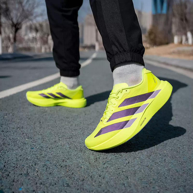Sepatu Lari Adidas Pria Model  - Men'S Shoes Half Cut ulasan dan harga
